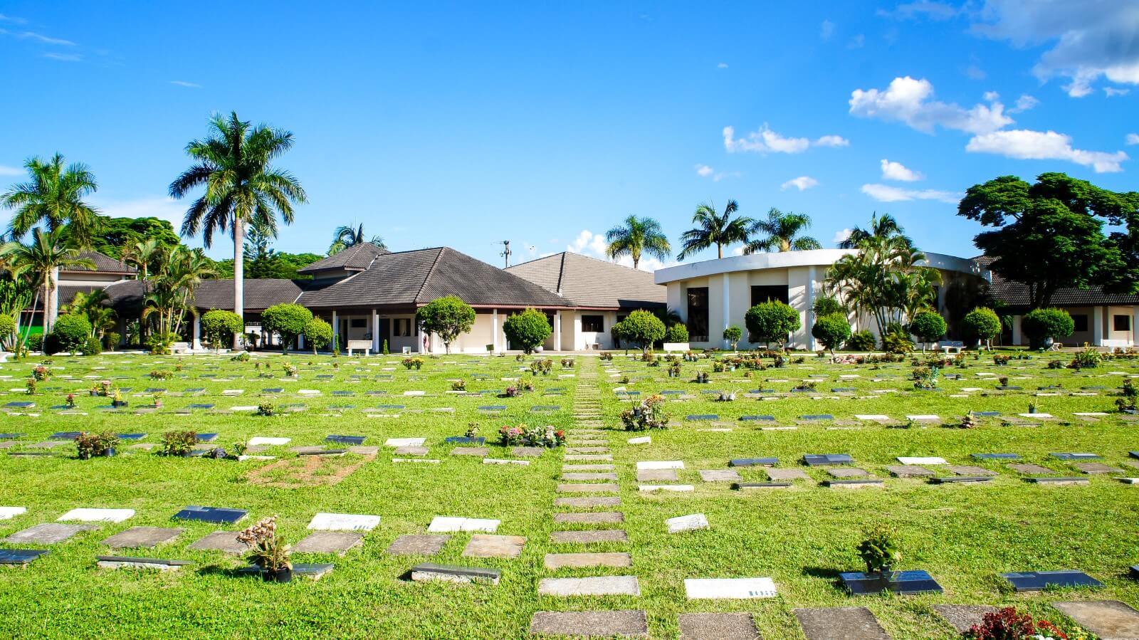Área de jazigos do Parque das Flores crematório em São José dos Campos